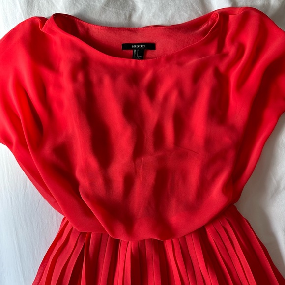 Forever 21 Dress - Picture 4 of 5